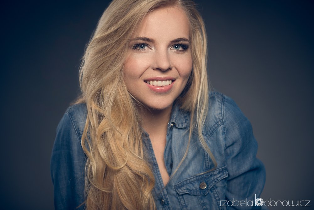 sesja studio fotograf koszalin sesja zdjęciowa zdjęcia kobiece